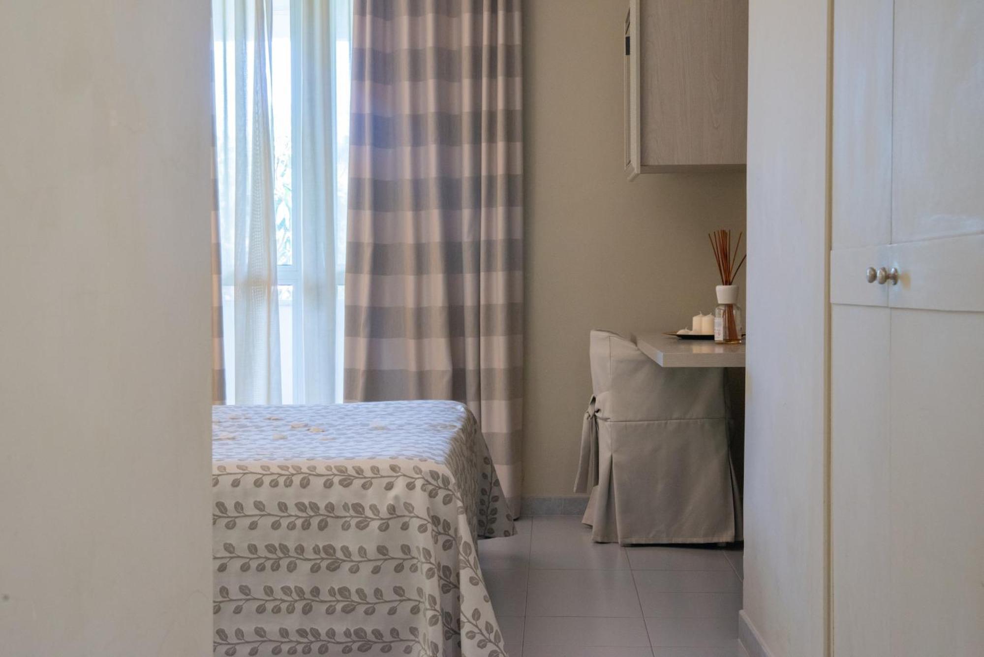 Hotel Degli Ulivi Ferrandina Esterno foto