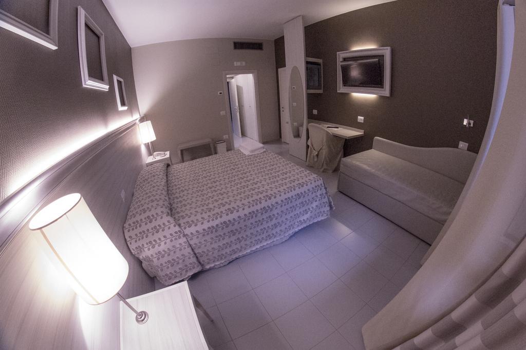 Hotel Degli Ulivi Ferrandina Esterno foto