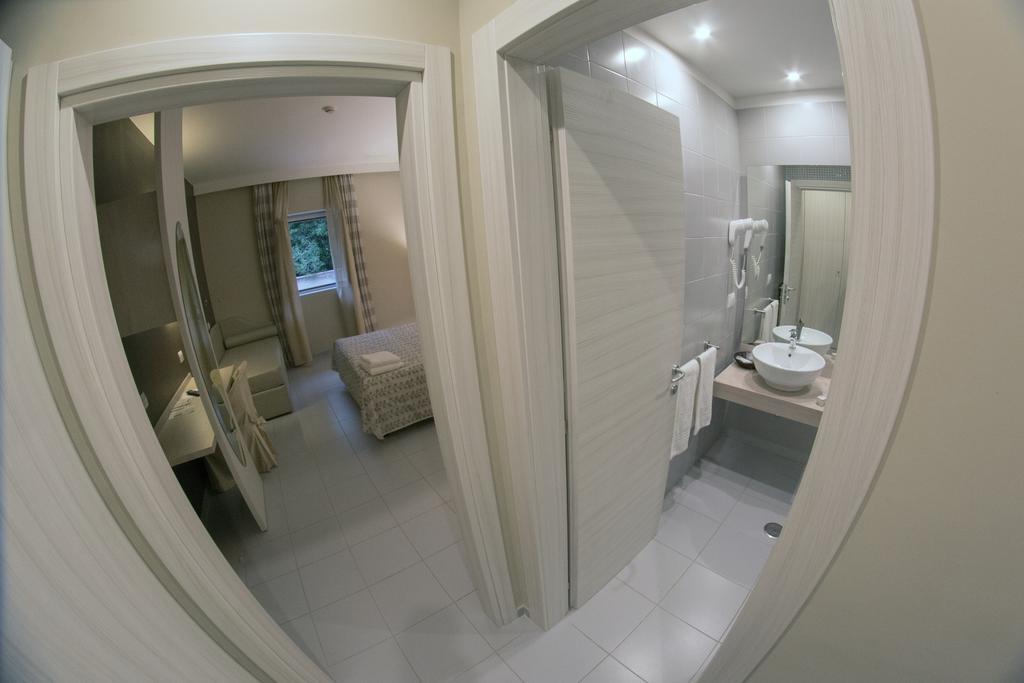 Hotel Degli Ulivi Ferrandina Esterno foto